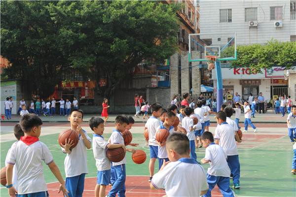 棠东东南路篮球场,棠东篮球场,棠东东南路篮球场,棠东哪里有篮球场,棠下篮球场